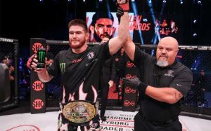 Чемпион Bellator Эблин хочет подраться с чемпионом UFC Эдвардсом