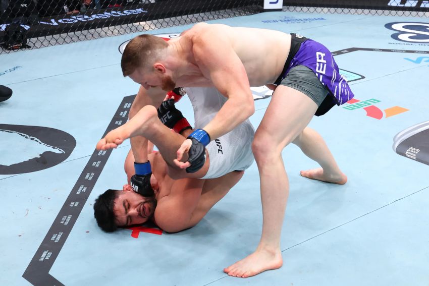 Результаты турнира UFC 316