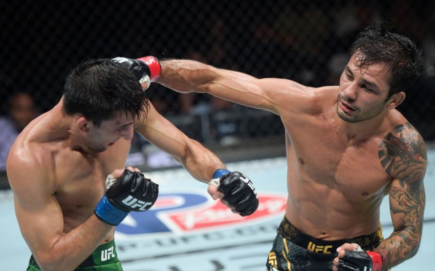 Алешандре Пантожа защитил титул в бою со Стивом Эрцегом на UFC 301