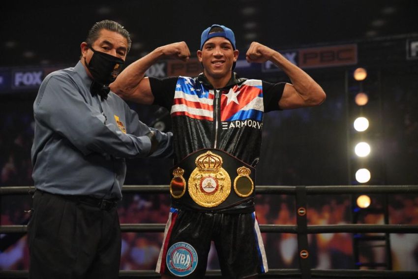 «Картонные» дела: Дэвид Моррел стал «регулярным» чемпионом WBA во втором среднем весе – без боя