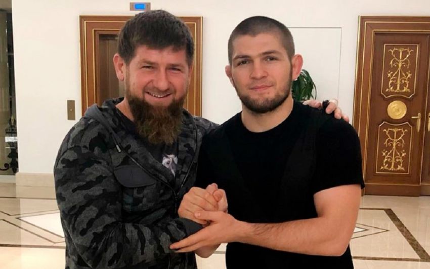 Рамзан Кадыров посетил похороны Абдулманапа Нурмагомедова