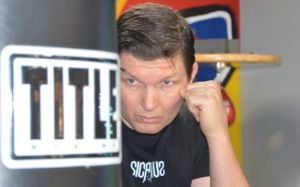 Василий Жиров: "Тренеры давали мне деньги и просили не убивать их боксёра"