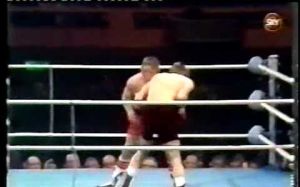"Раньше и трава была зеленей..." [Dave "Boy" Green vs John H Stracey]