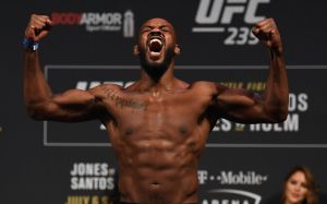 Результаты взвешивания турнира UFC 247: Джон Джонс - Доминик Рейес, Валентина Шевченко - Кэтлин Чукагян