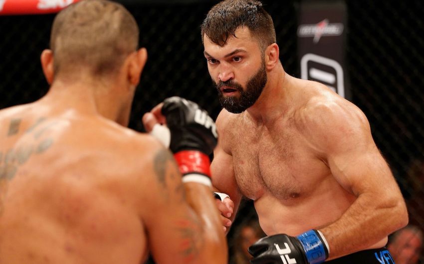 Андрей Орловский: "Благодарю UFC и Дану Уайта за то, что не дают мне сидеть без дела"