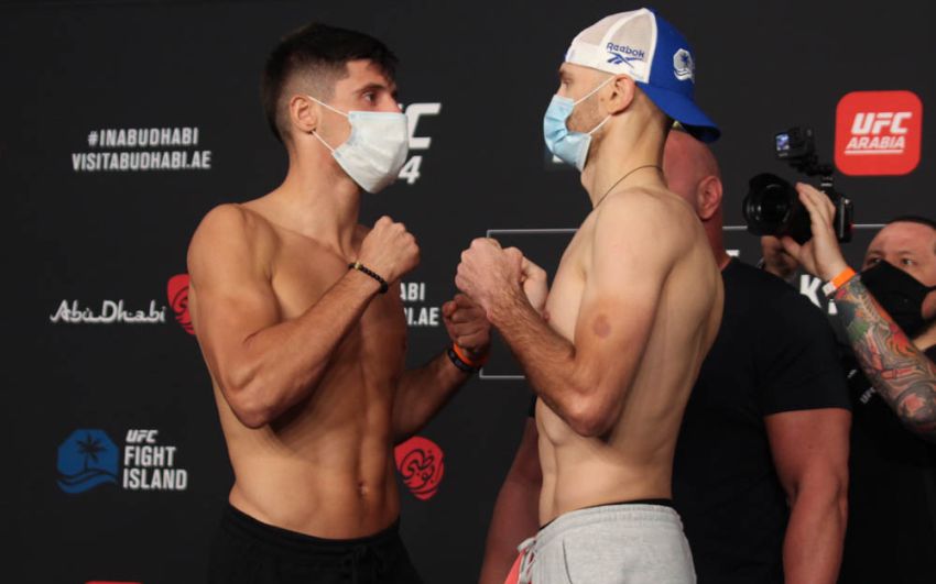 Видео боя Александр Яковлев - Йоэль Альварес UFC 254