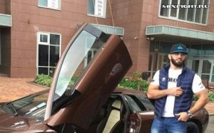 Смертельное ДТП: Lamborghini бойца MMA Адама Яндиева разбита