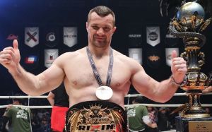 Скотт Кокер не собирается убирать Мирко "КроКопа" из карда турнира Bellator 200