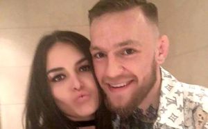 Знакомая Конора МакГрегора утверждает, что родила от него ребенка и требует провести тест ДНК на отцовство