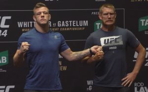 Битва взглядов участников турнира UFC 234