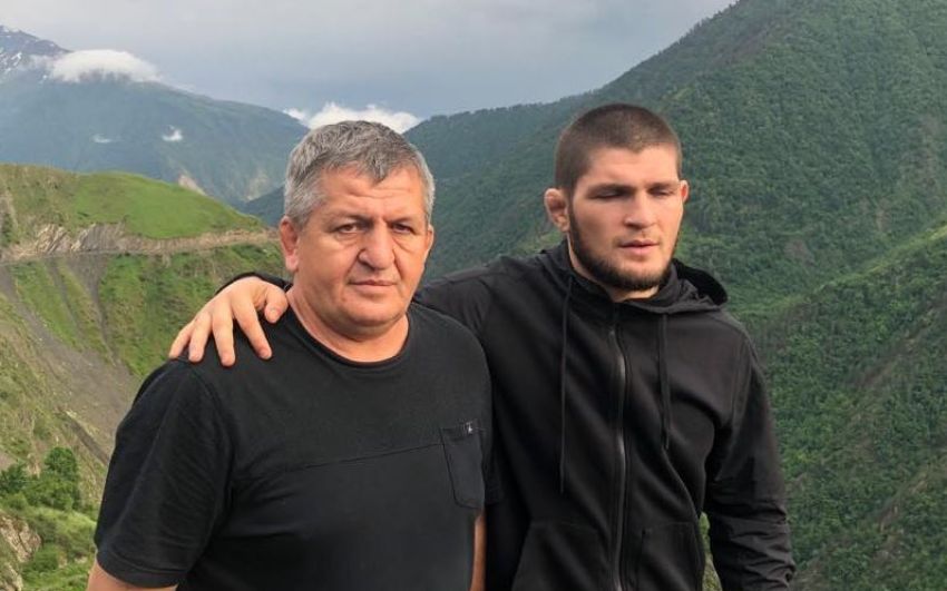 Абдулманап Нурмагомедов прощает Конора Макгрегора и приглашает его посетить Дагестан