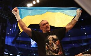 Джейк Пол: "Снимаю шляпу перед Усиком"