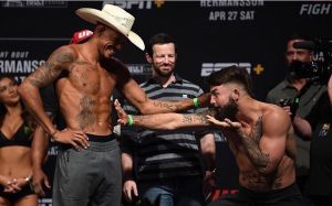 Видео боя Алекс Оливейра - Майк Перри UFC Fight Night 150