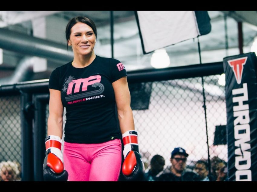 Кэт Зингано о UFC 214: «Бой Сайборг открыл мне глаза на пробелы в ее технике»
