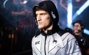 Мовсар Евлоев рассказал о гонорарах в UFC: "Я привык ни в чем себе не отказывать"