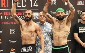 Видео боя Дерек Кампос - Сэм Сицилия Bellator 212