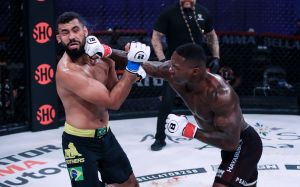 Энтони Джонсон нокаутировал Жозе Аугусто на Bellator 258