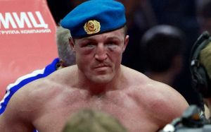 Денис Лебедев отреагировал на идею Чисоры ввести в боксе видеоповторы