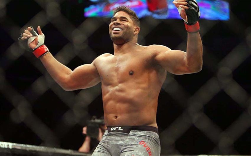Зарплаты и бонусы участников турнира UFC Fight Night 141: Блэйдс - Нганну 2