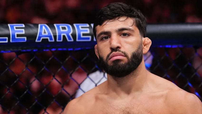 Джастин Гэтжи объяснил, почему UFC не позволяет Царукяну подраться за титул