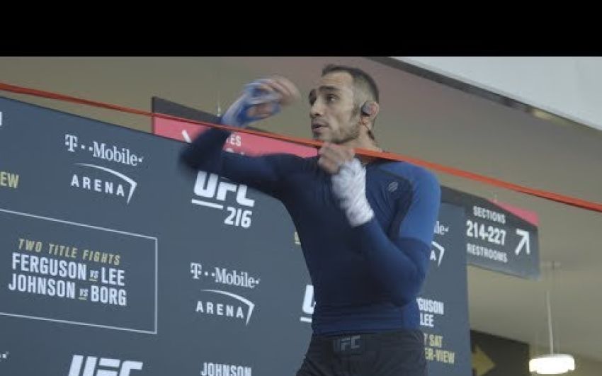 Oткрытая тренировка участников турнира UFC 216