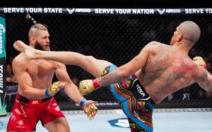 Видео боя Алекс Перейра – Иржи Прохазка 2 UFC 303