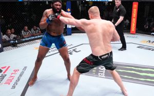 Бонусы UFC Fight Night 222: Павлович и еще трое бойцов заработали по $50 тысяч