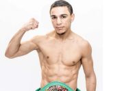 Нордин Убаали победил Раши Уоррена в бою за вакантный титул WBC