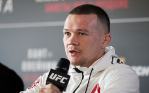 Петр Ян о переподписании контракта с UFC: "Начали переговоры сразу после третьего боя"