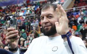 Александр Емельяненко быстро снес Алексея Гончарова на NFL 2