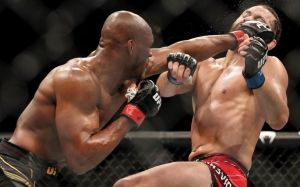 В UFC сделали подборку лучших нокаутов 2021 года
