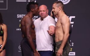 Видео боя Дуайт Грант - Стефан Секулич UFC 261