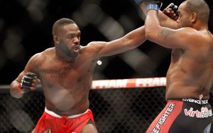 Джон Джонс: "UFC впечатлили молодого парня Bentley, а сами считали миллионы"