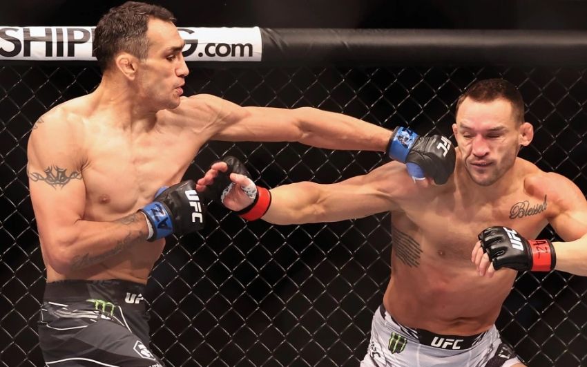 Кормье переживает за Фергюсона в бою с Ли Цзинляном на UFC 279