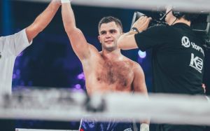 Дмитрий Митрофанов брутально нокаутировал Новака Радуловича