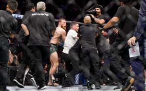 Конор МакГрегор затягивает рассмотрение дела о драке на турнире UFC 229