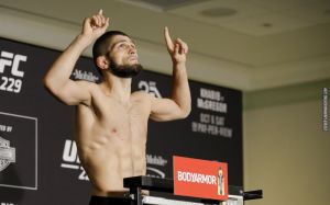 Результаты взвешивания участников турнира UFC 229: Нурмагомедов и МакГрегор сделали вес