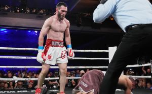 Бахрам Муртазалиев готов подраться с Ларой: "Возможно, мне следует подняться в средний дивизион и забрать его пояс?"