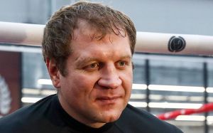 Сергей Харитонов разнес Емельяненко перед боем с Ершовым: "Для меня это не человек, а ничтожество"