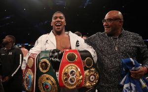 Президент UFC Дана Уайт опроверг информацию о многомиллионном предложении Энтони Джошуа