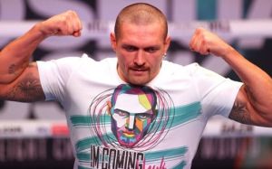 Усик показал, как готовится к реваншу с Джошуа: фото