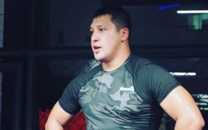 Названа причина, по которой казахстанский чемпион не выступил в UFC