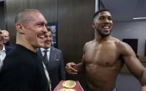 Александр Усик: "Мне без разницы, где пройдет реванш с Джошуа - хоть в космосе"