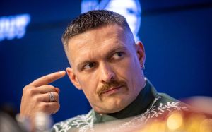 Григорий Дрозд отговаривает Усика от завершения карьеры после реванша с Фьюри: "Он является украшением своей весовой категории"