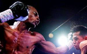 Гузман и Ваке разыграют вакантный титул IBF