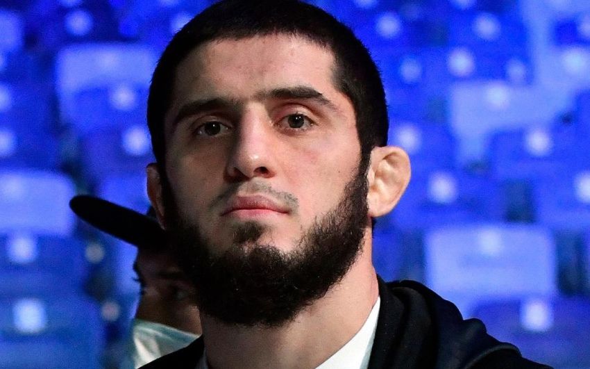 Махачев поддержал Чарльза Оливейру после лишения титула UFC