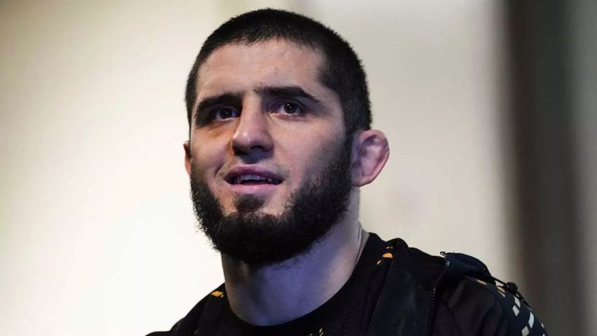 Ислам Махачев обсудил ситуацию в легком весе UFC: "Пусть организация обижается, но..."