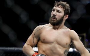 Бой Джимми Риверы и Педро Муньоса состоится на UFC 258