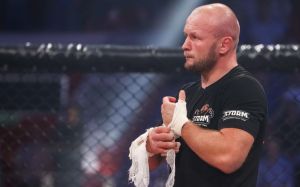 Шлеменко высказался насчет Р4Р-рейтинга UFC: "Принцип формирования рейтинга необъективен"