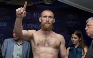 Дмитрий Кудряшов в вялом поединке сумел победить Маурисио Баррагана